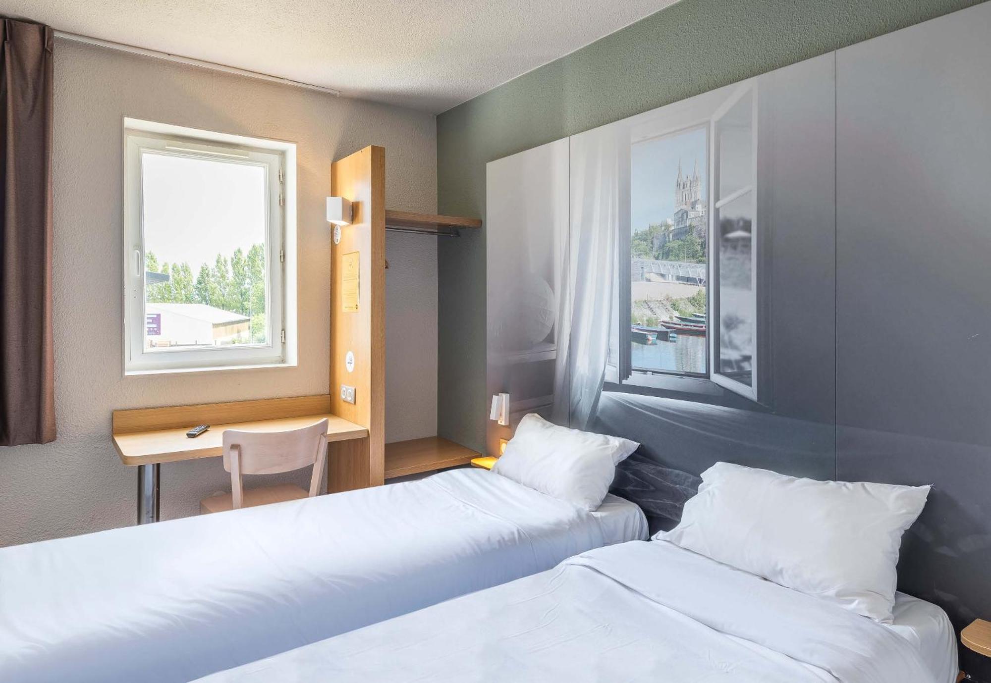 B&B Hotel Angers 2 Universite Beaucouze Bagian luar foto