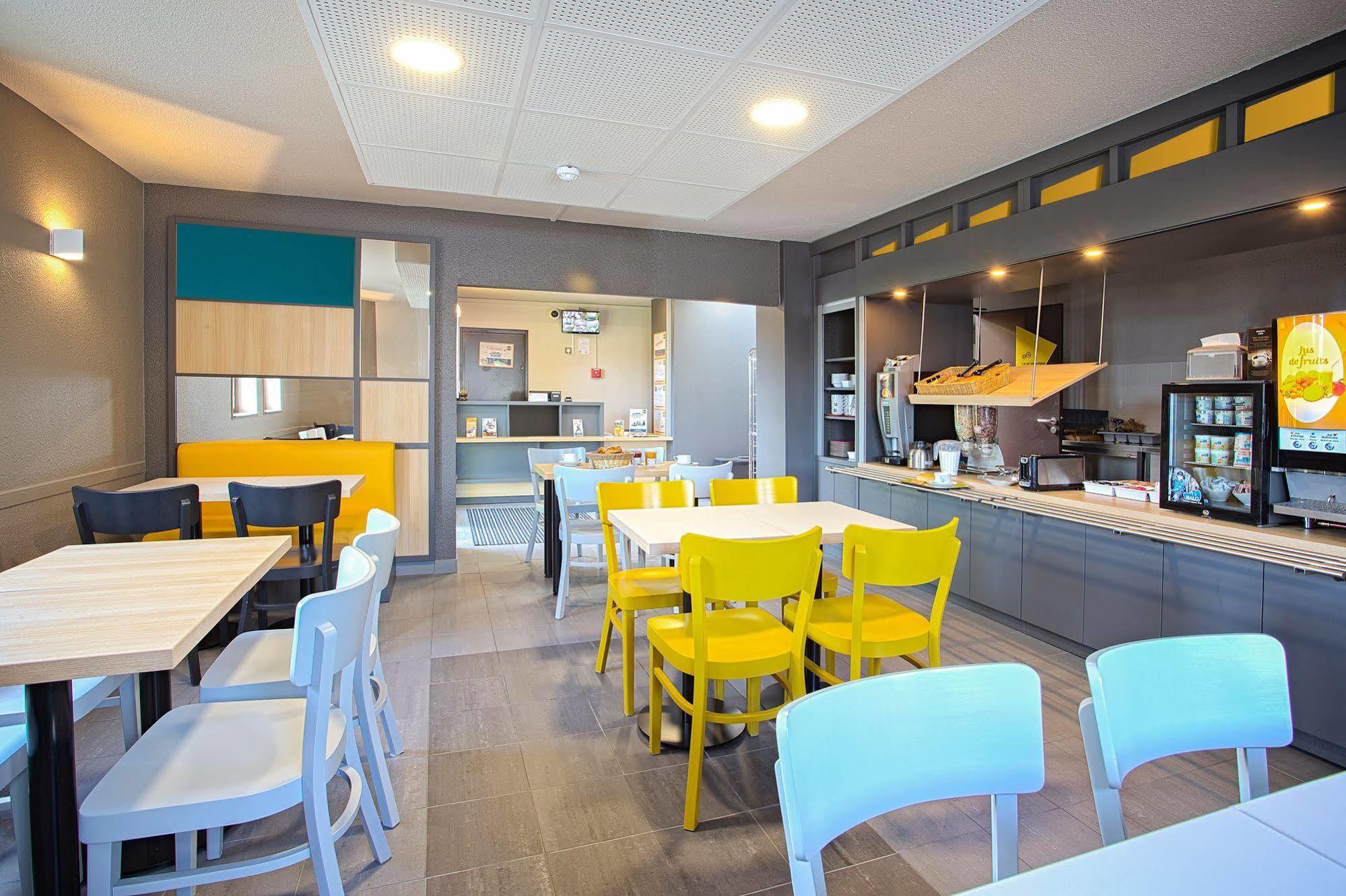 B&B Hotel Angers 2 Universite Beaucouze Bagian luar foto