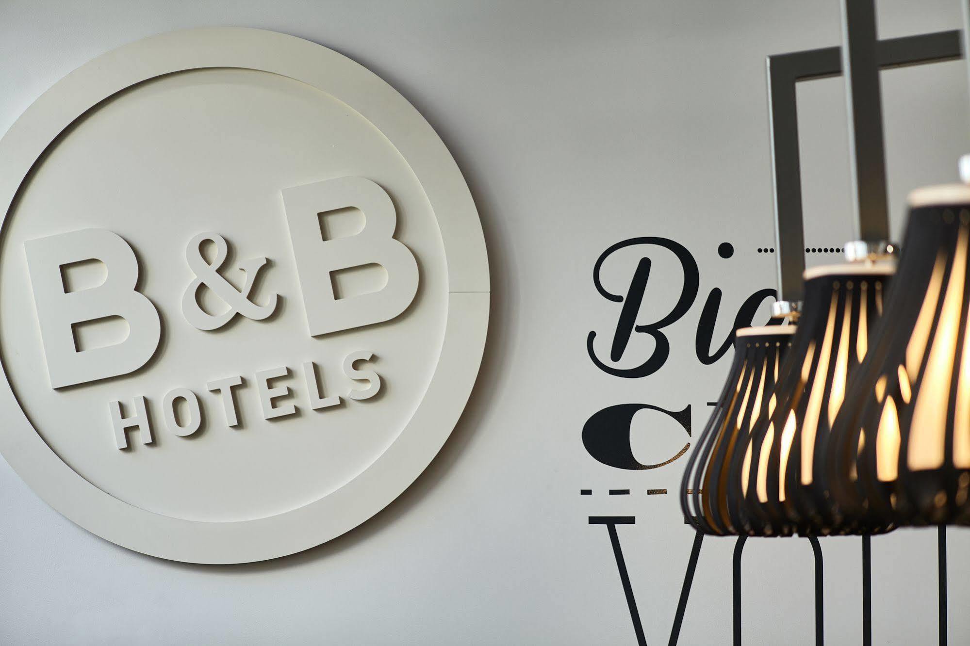 B&B Hotel Angers 2 Universite Beaucouze Bagian luar foto